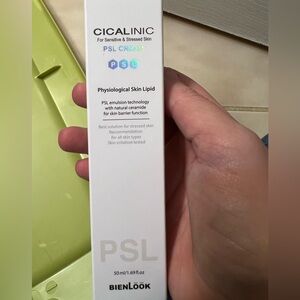 CICALINIC
For Sensitive & Stressed Skin
PSL CREAM
